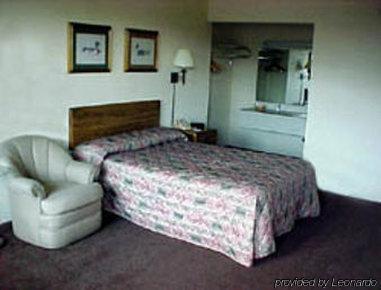 Days Inn Lansing South Cameră foto